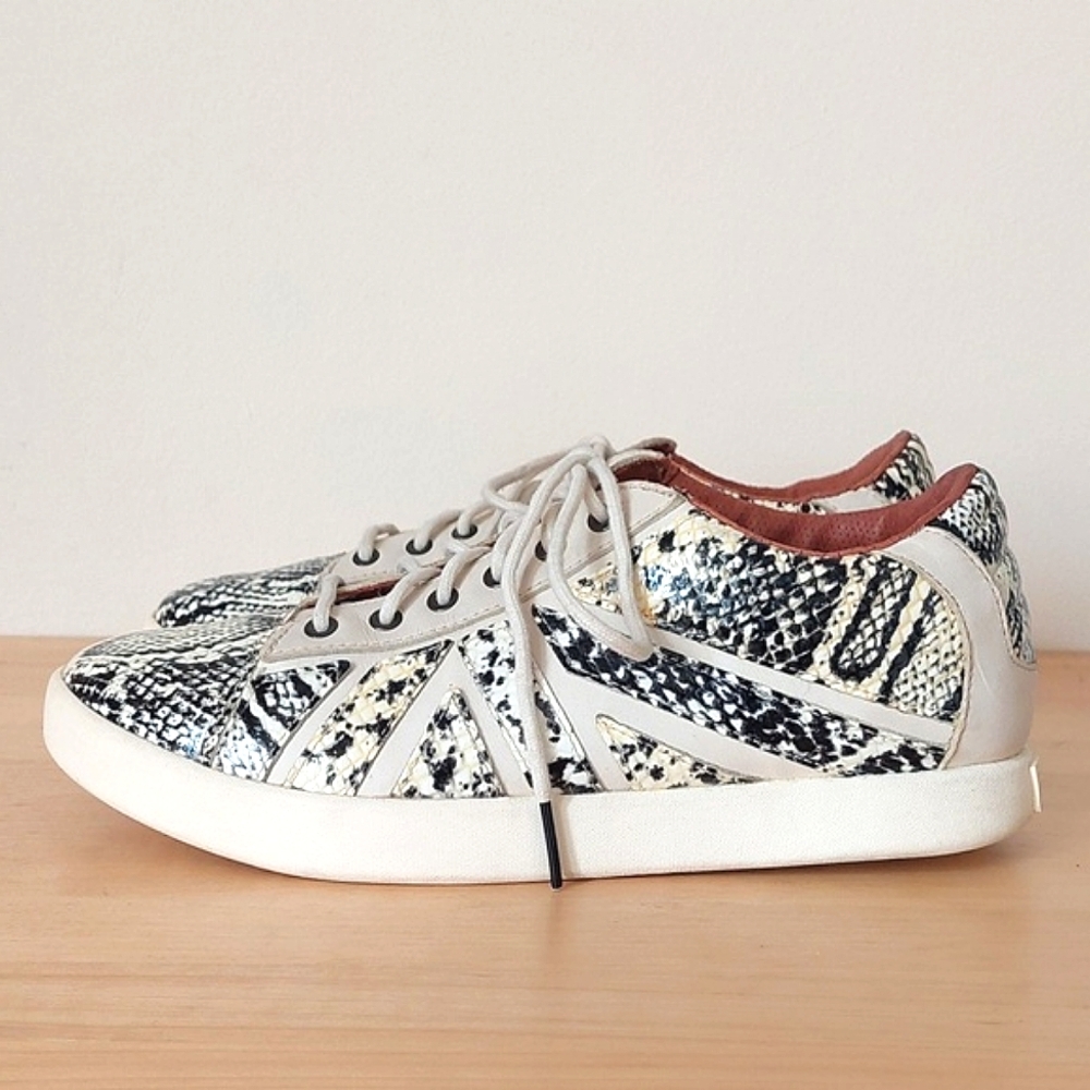 Alexander mcqueen × puma sneakers